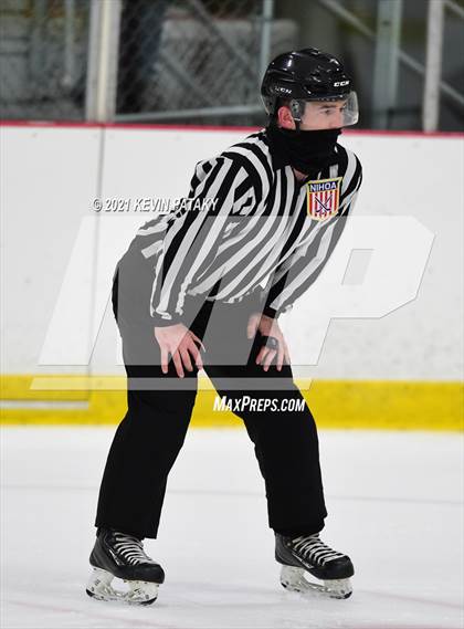 Thumbnail 3 in Cheshire @ Lyman Hall (SCC D2 Semifinal) photogallery.