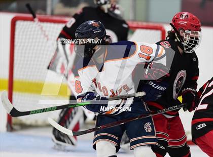 Thumbnail 2 in Cheshire @ Lyman Hall (SCC D2 Semifinal) photogallery.