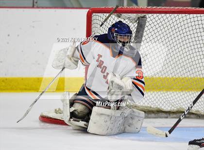 Thumbnail 2 in Cheshire @ Lyman Hall (SCC D2 Semifinal) photogallery.