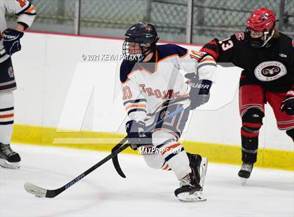 Thumbnail 2 in Cheshire @ Lyman Hall (SCC D2 Semifinal) photogallery.