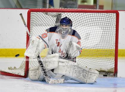 Thumbnail 3 in Cheshire @ Lyman Hall (SCC D2 Semifinal) photogallery.