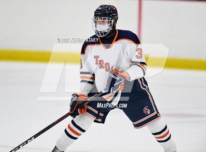 Thumbnail 3 in Cheshire @ Lyman Hall (SCC D2 Semifinal) photogallery.