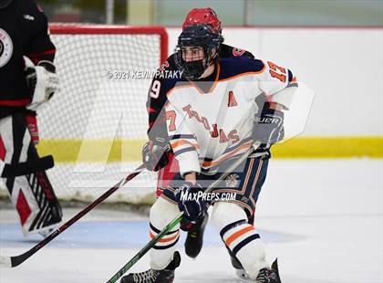 Thumbnail 1 in Cheshire @ Lyman Hall (SCC D2 Semifinal) photogallery.