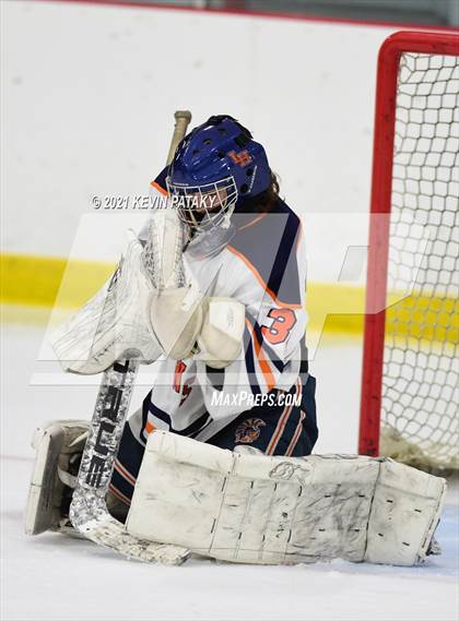 Thumbnail 2 in Cheshire @ Lyman Hall (SCC D2 Semifinal) photogallery.