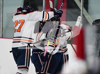 Thumbnail 2 in Cheshire @ Lyman Hall (SCC D2 Semifinal) photogallery.