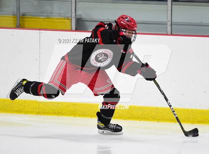 Thumbnail 3 in Cheshire @ Lyman Hall (SCC D2 Semifinal) photogallery.