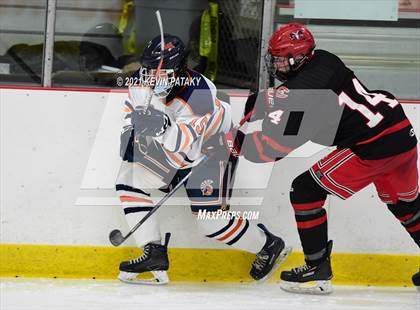 Thumbnail 2 in Cheshire @ Lyman Hall (SCC D2 Semifinal) photogallery.