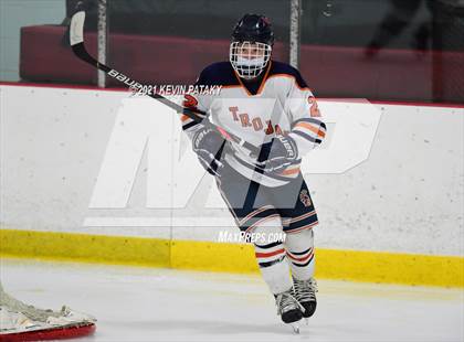Thumbnail 3 in Cheshire @ Lyman Hall (SCC D2 Semifinal) photogallery.