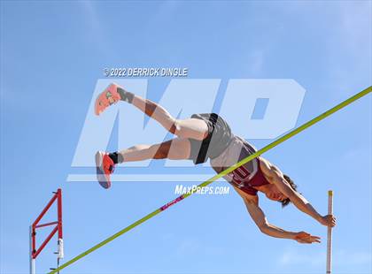 Thumbnail 1 in NYSPHAA Outdoor Track & Field Championship (Pole Vault) photogallery.