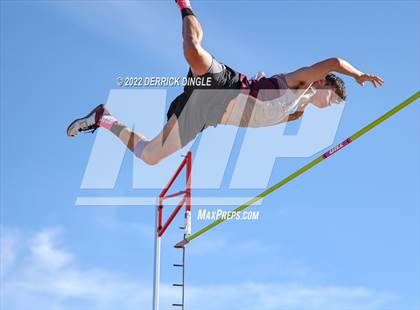 Thumbnail 2 in NYSPHAA Outdoor Track & Field Championship (Pole Vault) photogallery.