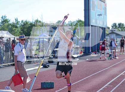 Thumbnail 2 in NYSPHAA Outdoor Track & Field Championship (Pole Vault) photogallery.