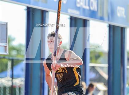 Thumbnail 3 in NYSPHAA Outdoor Track & Field Championship (Pole Vault) photogallery.