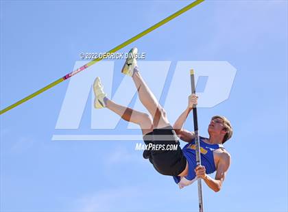 Thumbnail 2 in NYSPHAA Outdoor Track & Field Championship (Pole Vault) photogallery.
