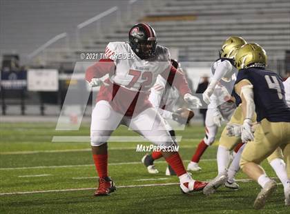 Thumbnail 1 in Bishop McDevitt vs. Aliquippa (PIAA 4A Final) photogallery.