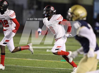 Thumbnail 2 in Bishop McDevitt vs. Aliquippa (PIAA 4A Final) photogallery.