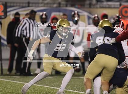 Thumbnail 3 in Bishop McDevitt vs. Aliquippa (PIAA 4A Final) photogallery.