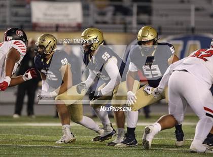 Thumbnail 3 in Bishop McDevitt vs. Aliquippa (PIAA 4A Final) photogallery.