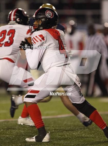 Thumbnail 2 in Bishop McDevitt vs. Aliquippa (PIAA 4A Final) photogallery.