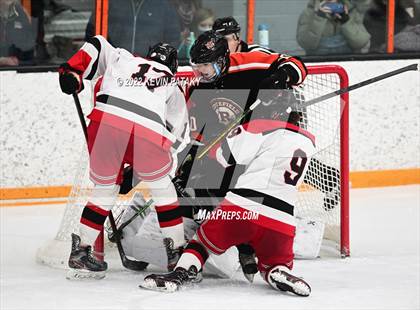 Thumbnail 3 in Ridgefield vs. Fairfield Warde/Ludlowe (FCIAC D1 Final) photogallery.