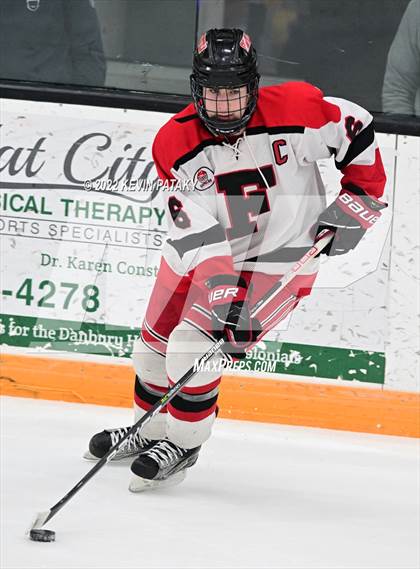 Thumbnail 1 in Ridgefield vs. Fairfield Warde/Ludlowe (FCIAC D1 Final) photogallery.