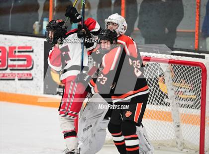 Thumbnail 3 in Ridgefield vs. Fairfield Warde/Ludlowe (FCIAC D1 Final) photogallery.