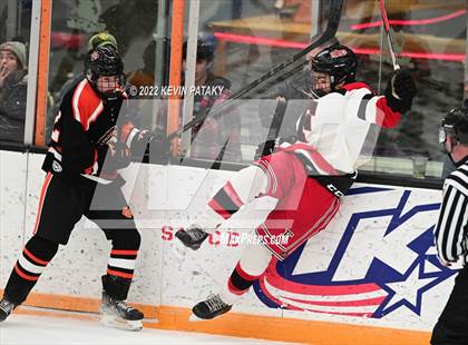 Thumbnail 3 in Ridgefield vs. Fairfield Warde/Ludlowe (FCIAC D1 Final) photogallery.