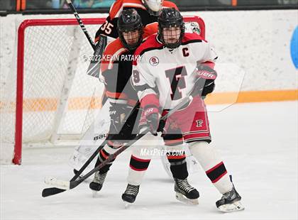 Thumbnail 3 in Ridgefield vs. Fairfield Warde/Ludlowe (FCIAC D1 Final) photogallery.