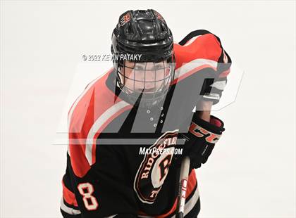 Thumbnail 1 in Ridgefield vs. Fairfield Warde/Ludlowe (FCIAC D1 Final) photogallery.