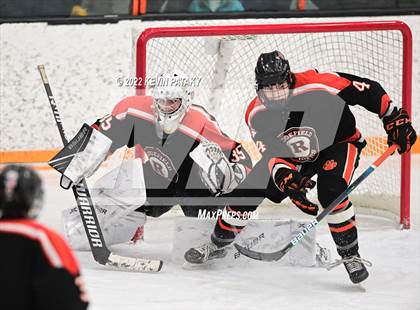 Thumbnail 3 in Ridgefield vs. Fairfield Warde/Ludlowe (FCIAC D1 Final) photogallery.