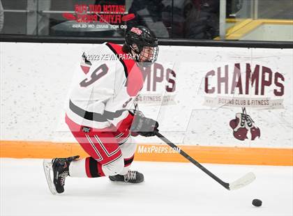 Thumbnail 1 in Ridgefield vs. Fairfield Warde/Ludlowe (FCIAC D1 Final) photogallery.