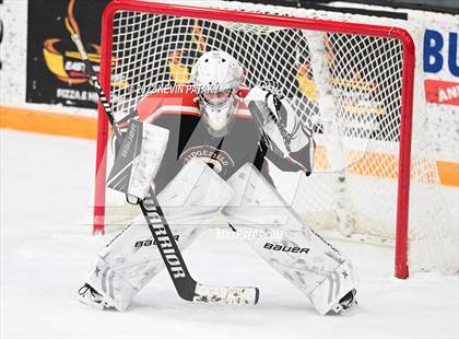 Thumbnail 3 in Ridgefield vs. Fairfield Warde/Ludlowe (FCIAC D1 Final) photogallery.