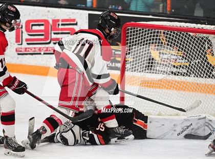 Thumbnail 2 in Ridgefield vs. Fairfield Warde/Ludlowe (FCIAC D1 Final) photogallery.
