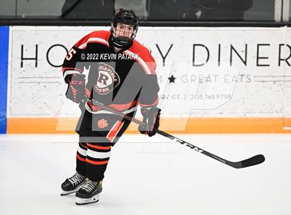 Thumbnail 3 in Ridgefield vs. Fairfield Warde/Ludlowe (FCIAC D1 Final) photogallery.