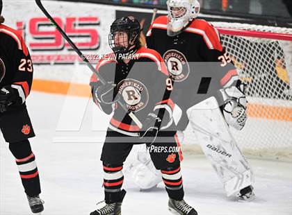 Thumbnail 2 in Ridgefield vs. Fairfield Warde/Ludlowe (FCIAC D1 Final) photogallery.