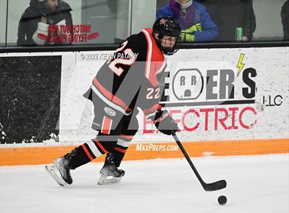 Thumbnail 1 in Ridgefield vs. Fairfield Warde/Ludlowe (FCIAC D1 Final) photogallery.