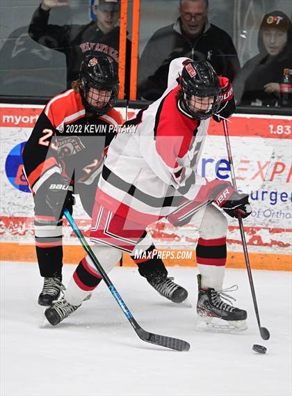 Thumbnail 3 in Ridgefield vs. Fairfield Warde/Ludlowe (FCIAC D1 Final) photogallery.