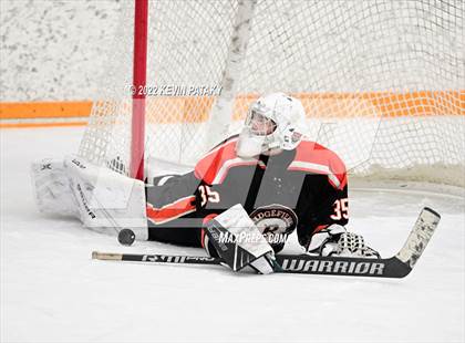 Thumbnail 2 in Ridgefield vs. Fairfield Warde/Ludlowe (FCIAC D1 Final) photogallery.