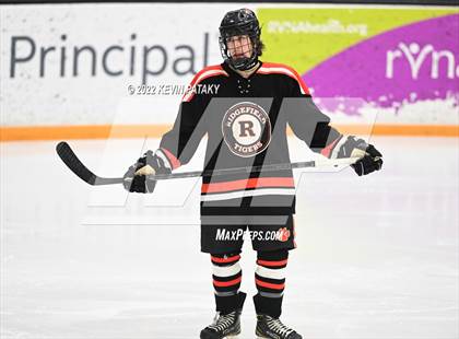Thumbnail 2 in Ridgefield vs. Fairfield Warde/Ludlowe (FCIAC D1 Final) photogallery.