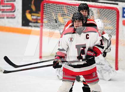 Thumbnail 3 in Ridgefield vs. Fairfield Warde/Ludlowe (FCIAC D1 Final) photogallery.