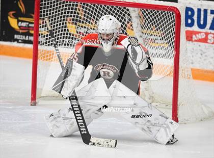 Thumbnail 3 in Ridgefield vs. Fairfield Warde/Ludlowe (FCIAC D1 Final) photogallery.