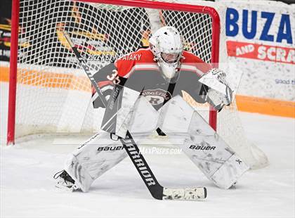 Thumbnail 1 in Ridgefield vs. Fairfield Warde/Ludlowe (FCIAC D1 Final) photogallery.