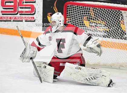 Thumbnail 2 in Ridgefield vs. Fairfield Warde/Ludlowe (FCIAC D1 Final) photogallery.