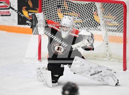 Thumbnail 3 in Ridgefield vs. Fairfield Warde/Ludlowe (FCIAC D1 Final) photogallery.