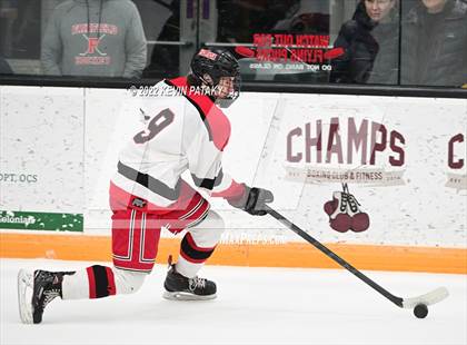 Thumbnail 2 in Ridgefield vs. Fairfield Warde/Ludlowe (FCIAC D1 Final) photogallery.