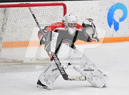 Thumbnail 2 in Ridgefield vs. Fairfield Warde/Ludlowe (FCIAC D1 Final) photogallery.