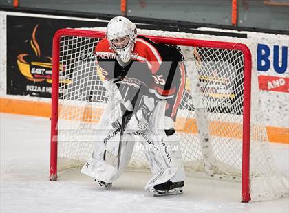 Thumbnail 2 in Ridgefield vs. Fairfield Warde/Ludlowe (FCIAC D1 Final) photogallery.