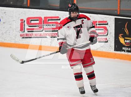 Thumbnail 2 in Ridgefield vs. Fairfield Warde/Ludlowe (FCIAC D1 Final) photogallery.
