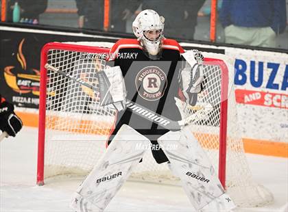 Thumbnail 3 in Ridgefield vs. Fairfield Warde/Ludlowe (FCIAC D1 Final) photogallery.