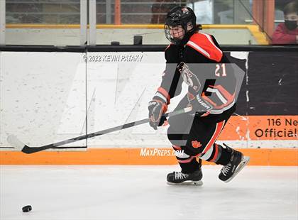 Thumbnail 3 in Ridgefield vs. Fairfield Warde/Ludlowe (FCIAC D1 Final) photogallery.