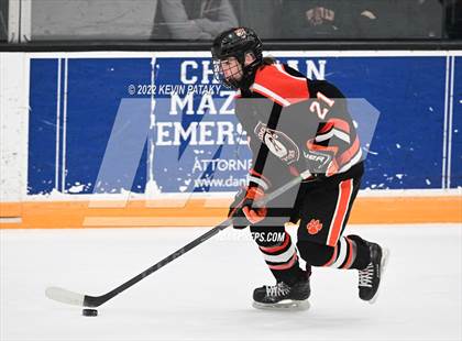 Thumbnail 1 in Ridgefield vs. Fairfield Warde/Ludlowe (FCIAC D1 Final) photogallery.